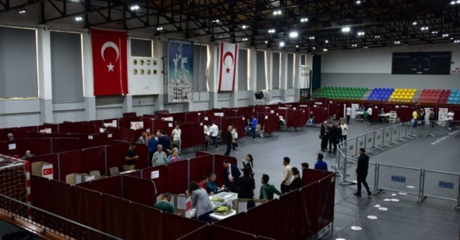KKTC’de Türkiye’deki 14 Mayıs seçimleri için oy verme işlemi bugün sona eriyor