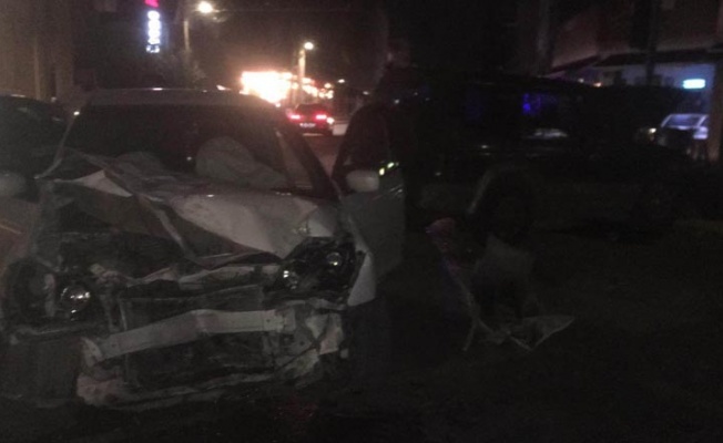 Lefkoşa’da Yenişehir ışıklarında alkollü sürücünün yol açtığı kazada 2 yaralı…