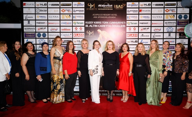 Sibel Tatar, Kıbrıs 3. Altın Caretta Yaşam Ve Turizm Ödülleri Törenine Katıldı
